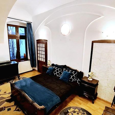 Ada Old Town Apartments 3 Braşov Esterno foto